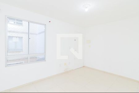 Sala de apartamento para alugar com 2 quartos, 43m² em Água Chata, Guarulhos