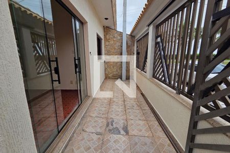 Quintal de casa para alugar com 2 quartos, 70m² em Solemar, Praia Grande