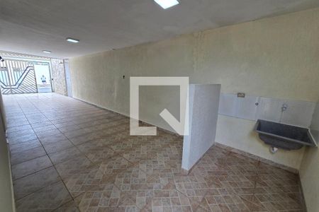 Área de Serviço de casa para alugar com 2 quartos, 70m² em Solemar, Praia Grande