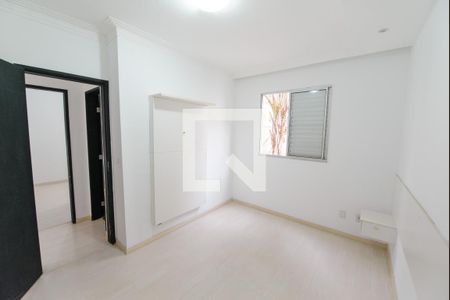 Quarto 2 de apartamento para alugar com 2 quartos, 45m² em Parque Senhor do Bonfim, Taubaté