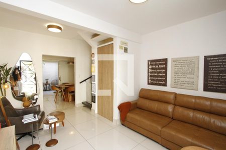 Casa de Condomínio à venda com 2 quartos, 95m² em João Pinheiro, Belo Horizonte