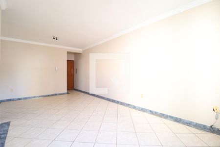 Sala de apartamento para alugar com 3 quartos, 125m² em Santa Mônica, Uberlândia