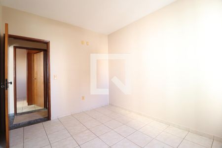 Quarto 1 de apartamento para alugar com 3 quartos, 125m² em Santa Mônica, Uberlândia