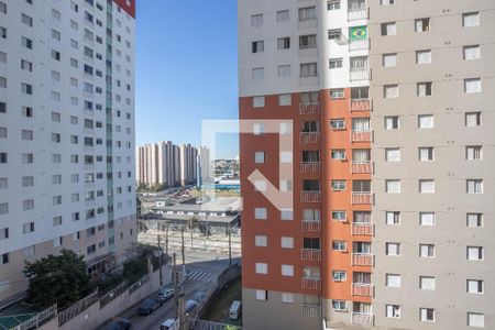 Vista da sala de apartamento à venda com 2 quartos, 44m² em Canhema, Diadema