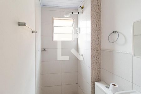 Banheiro de casa para alugar com 1 quarto, 30m² em Jardim Marilu, Carapicuíba