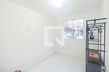 Quarto 2 de apartamento para alugar com 2 quartos, 44m² em Santa Cruz, Rio de Janeiro