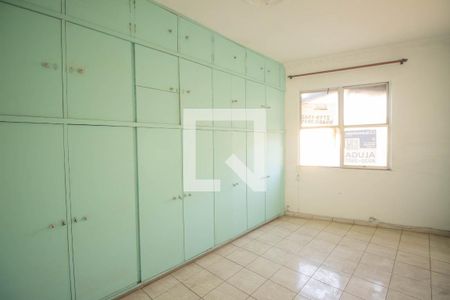 Quarto 1 de apartamento para alugar com 1 quarto, 60m² em Venda da Cruz, São Gonçalo