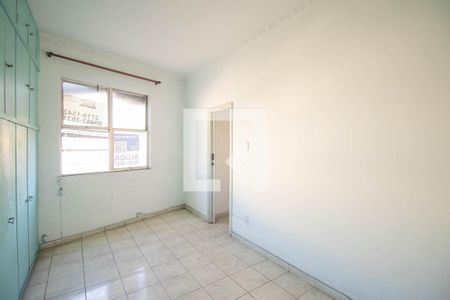 Quarto 1 de apartamento para alugar com 1 quarto, 60m² em Venda da Cruz, São Gonçalo
