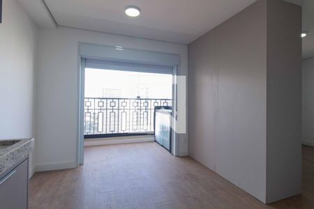 Cozinha e sala de kitnet/studio para alugar com 1 quarto, 30m² em Vila Dom Pedro I, São Paulo