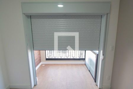 Persiana retrátil de kitnet/studio para alugar com 1 quarto, 30m² em Vila Dom Pedro I, São Paulo