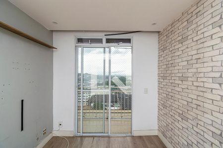 Sala de apartamento à venda com 2 quartos, 55m² em Parada de Lucas, Rio de Janeiro
