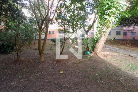 Vista Quarto 1 de apartamento à venda com 2 quartos, 60m² em Parque Pinheiros, Taboão da Serra