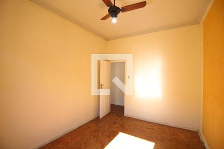 Quarto 2 de casa para alugar com 3 quartos, 140m² em Tanque, Rio de Janeiro