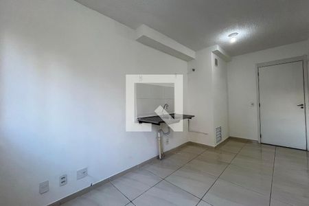 Sala/Cozinha de apartamento para alugar com 1 quarto, 25m² em Sacoma, São Paulo