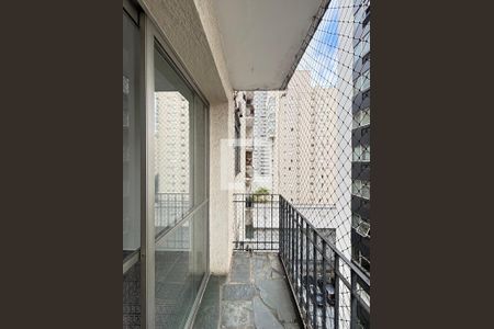 Varanda de apartamento para alugar com 2 quartos, 65m² em Vila Olímpia, São Paulo