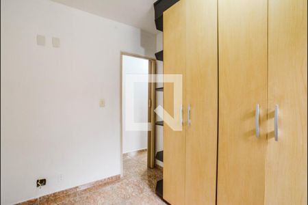 Quarto 1 de apartamento à venda com 2 quartos, 52m² em Jardim Santo André, Santo André