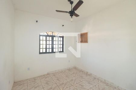 Suíte de casa para alugar com 2 quartos, 248m² em Senador Vasconcelos, Rio de Janeiro