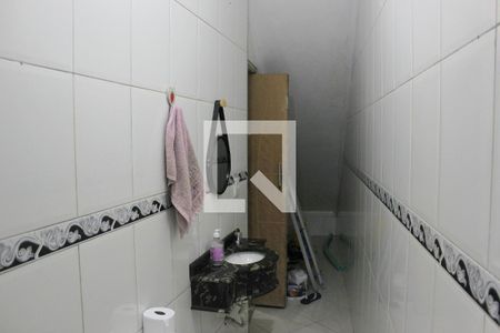 Banheiro 1 de casa para alugar com 2 quartos, 215m² em Taboão, Guarulhos