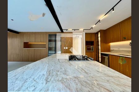 Casa de Condomínio à venda com 3 quartos, 450m² em Chácara Flora, Valinhos