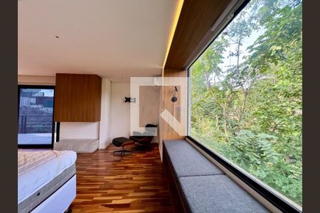 Casa de Condomínio à venda com 3 quartos, 450m² em Chácara Flora, Valinhos