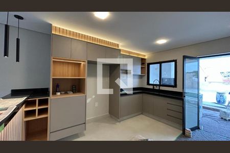Casa à venda com 3 quartos, 160m² em Loteamento Residencial Santa Gertrudes, Valinhos