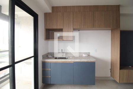 Sala / Cozinha de apartamento para alugar com 1 quarto, 25m² em Vila Dom Pedro Ii, São Paulo