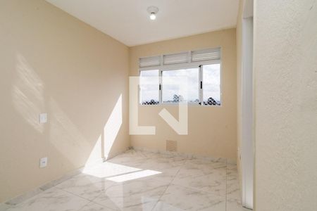 Sala de apartamento para alugar com 2 quartos, 35m² em Fazenda da Juta, São Paulo