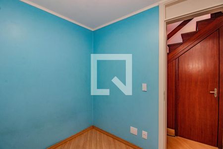 Quarto 1 de casa à venda com 3 quartos, 85m² em Jardim Itu, Porto Alegre