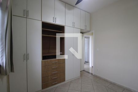 Quarto 1 de casa para alugar com 3 quartos, 300m² em Pechincha, Rio de Janeiro