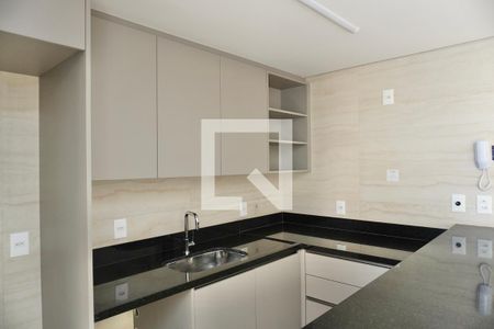 Cozinha e Área de Serviço de apartamento para alugar com 2 quartos, 85m² em Santo Agostinho, Belo Horizonte