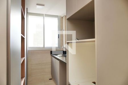 Cozinha e Área de Serviço de apartamento para alugar com 2 quartos, 85m² em Santo Agostinho, Belo Horizonte
