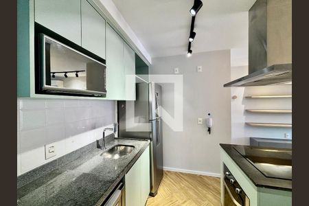 Cozinha de apartamento à venda com 2 quartos, 80m² em Pinheiros, São Paulo