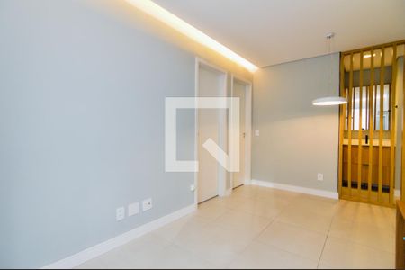 Sala de apartamento para alugar com 2 quartos, 43m² em Jardim Adriana, Guarulhos