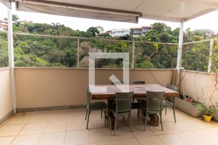 Vista da Sala de apartamento à venda com 2 quartos, 133m² em Badu, Niterói
