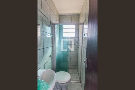 Banheiro Social de kitnet/studio para alugar com 1 quarto, 60m² em Maria Goretti, Belo Horizonte
