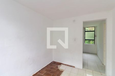 Quarto 1 de apartamento para alugar com 2 quartos, 42m² em Guaianases, São Paulo