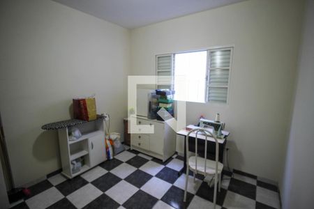 Casa para alugar com 4 quartos, 248m² em Vila Guimaraes, Sorocaba