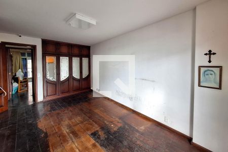 Suíte 1 de apartamento para alugar com 4 quartos, 362m² em Icaraí, Niterói