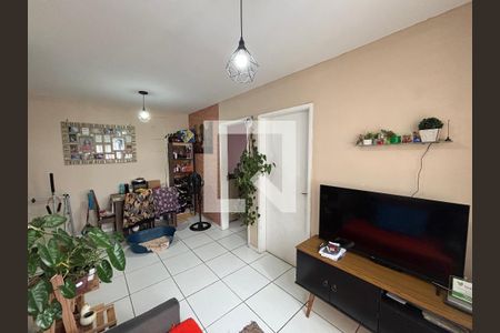 Sala de apartamento para alugar com 2 quartos, 46m² em Parque Boa Esperança, São Paulo
