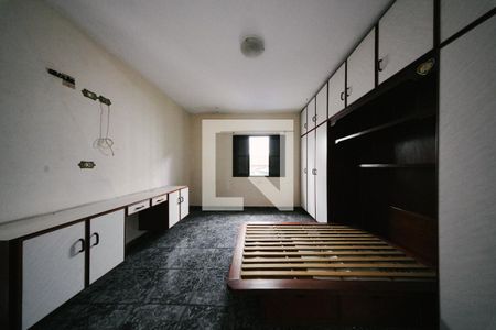 Quarto 1 de casa para alugar com 3 quartos, 250m² em Parque Savoi City, São Paulo