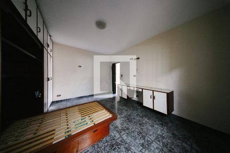 Quarto 1 de casa para alugar com 3 quartos, 250m² em Parque Savoi City, São Paulo