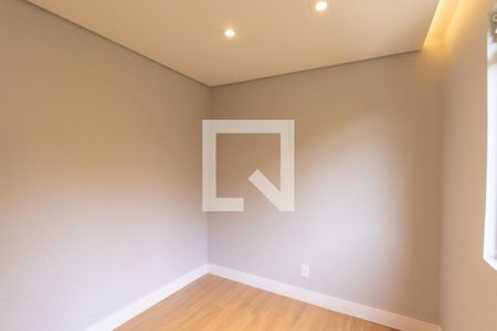 Quarto 1 de apartamento à venda com 2 quartos, 45m² em Santa Cândida, Curitiba