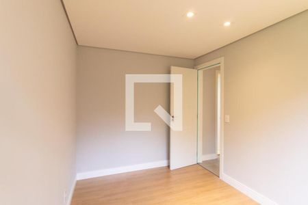 Quarto 2 de apartamento à venda com 2 quartos, 45m² em Santa Cândida, Curitiba