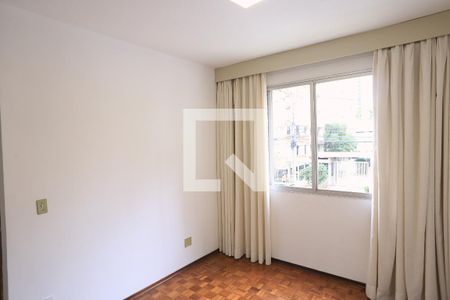 Suíte de apartamento para alugar com 2 quartos, 70m² em Funcionários, Belo Horizonte