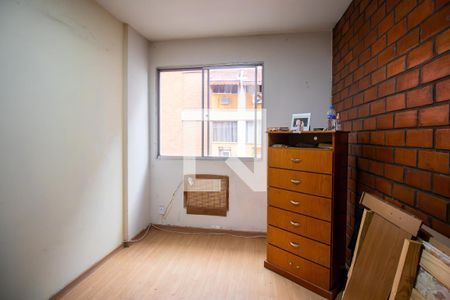 Quarto 1 de apartamento para alugar com 2 quartos, 45m² em Penha, Rio de Janeiro