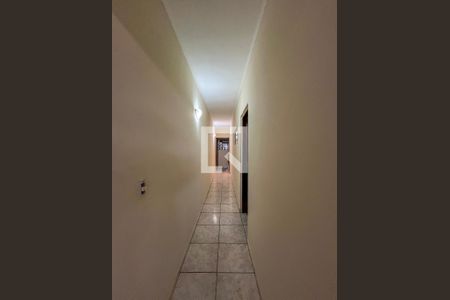Casa 1 - Corredor de casa para alugar com 4 quartos, 200m² em São João Climaco, São Paulo