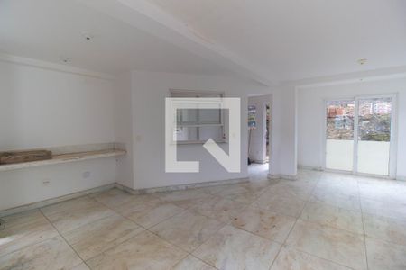 Casa para alugar com 2 quartos, 599m² em Piratininga, Niterói