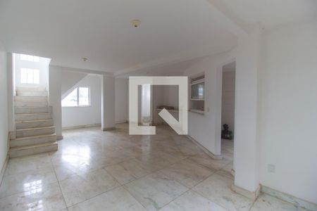 Casa para alugar com 2 quartos, 599m² em Piratininga, Niterói