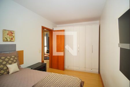 Quarto 1 de apartamento para alugar com 2 quartos, 70m² em Boa Vista, Porto Alegre