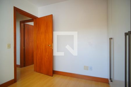 Quarto 2 de apartamento para alugar com 2 quartos, 70m² em Boa Vista, Porto Alegre